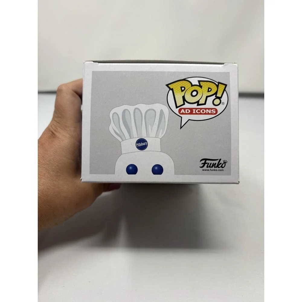 Ad Icons Limited Pillsbury Doughboy Funko Pop #65 Christmas Santa Suit Holidays